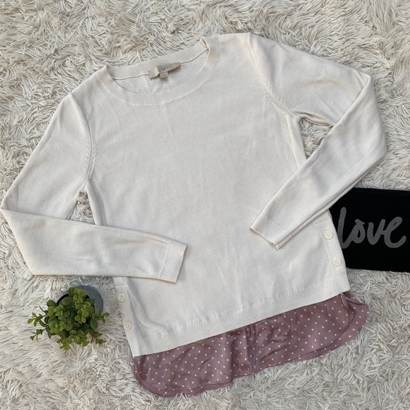 LOFT Sweaters - Loft Crewneck Shirttail Sweater 💗 Ivory & Mauve